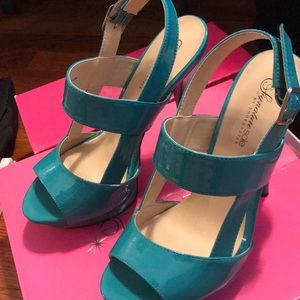 Gorgeous heels from Shoedazzle